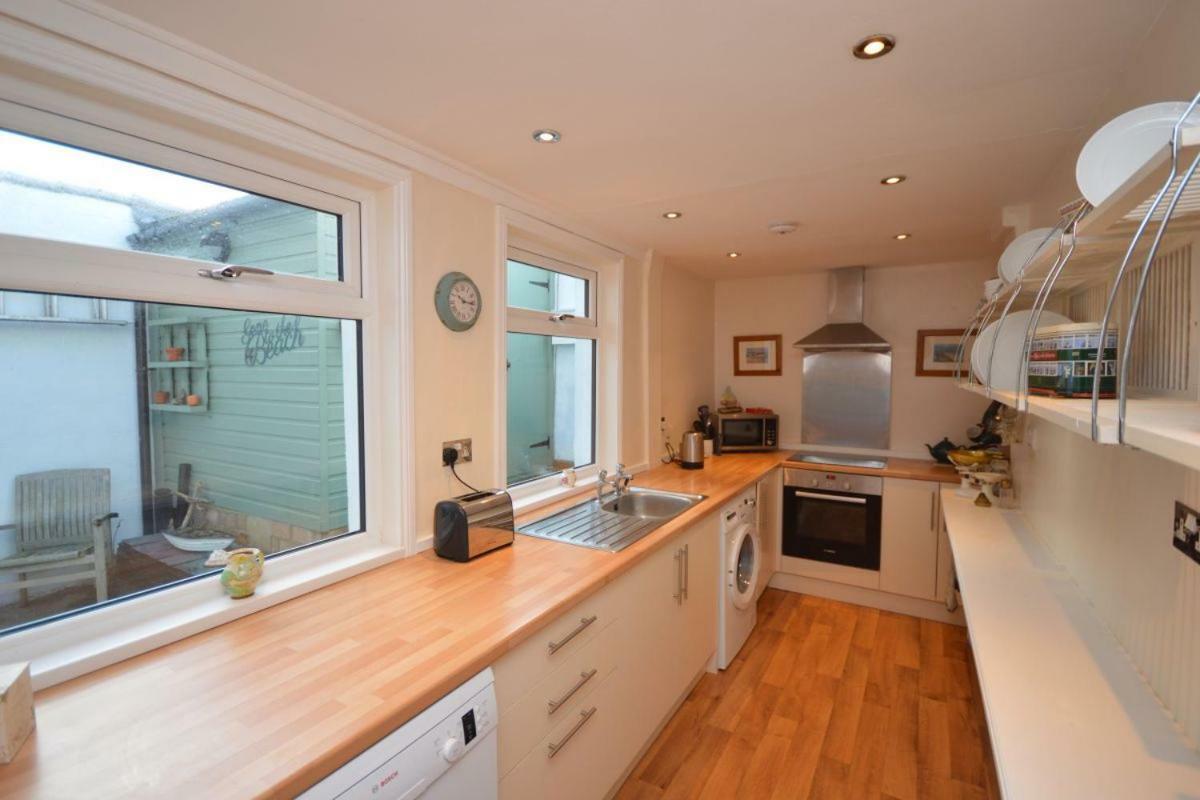 Deerness, 4Star Gold Award 2024, Whitby Villa Exterior photo